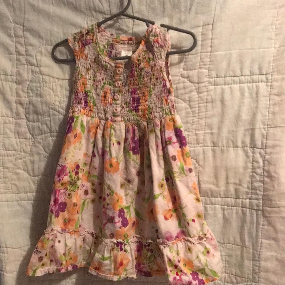 Old Navy pink floral dress size 18 to 24 months